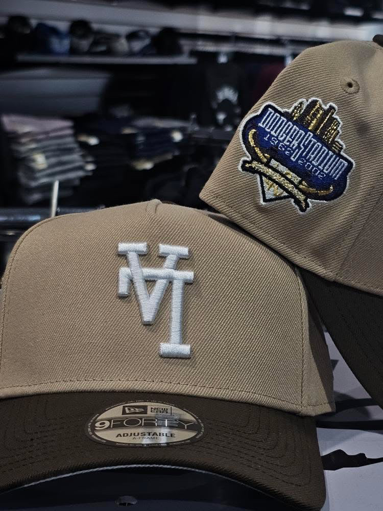 Los Angeles Dodgers 'Upside Down LA Logo' 9Forty A-Frame Snapback