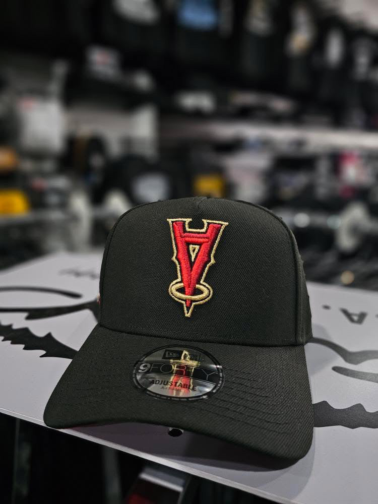 Los Angeles Angels 'Upside Down Logo' 9Forty A-Frame Snapback