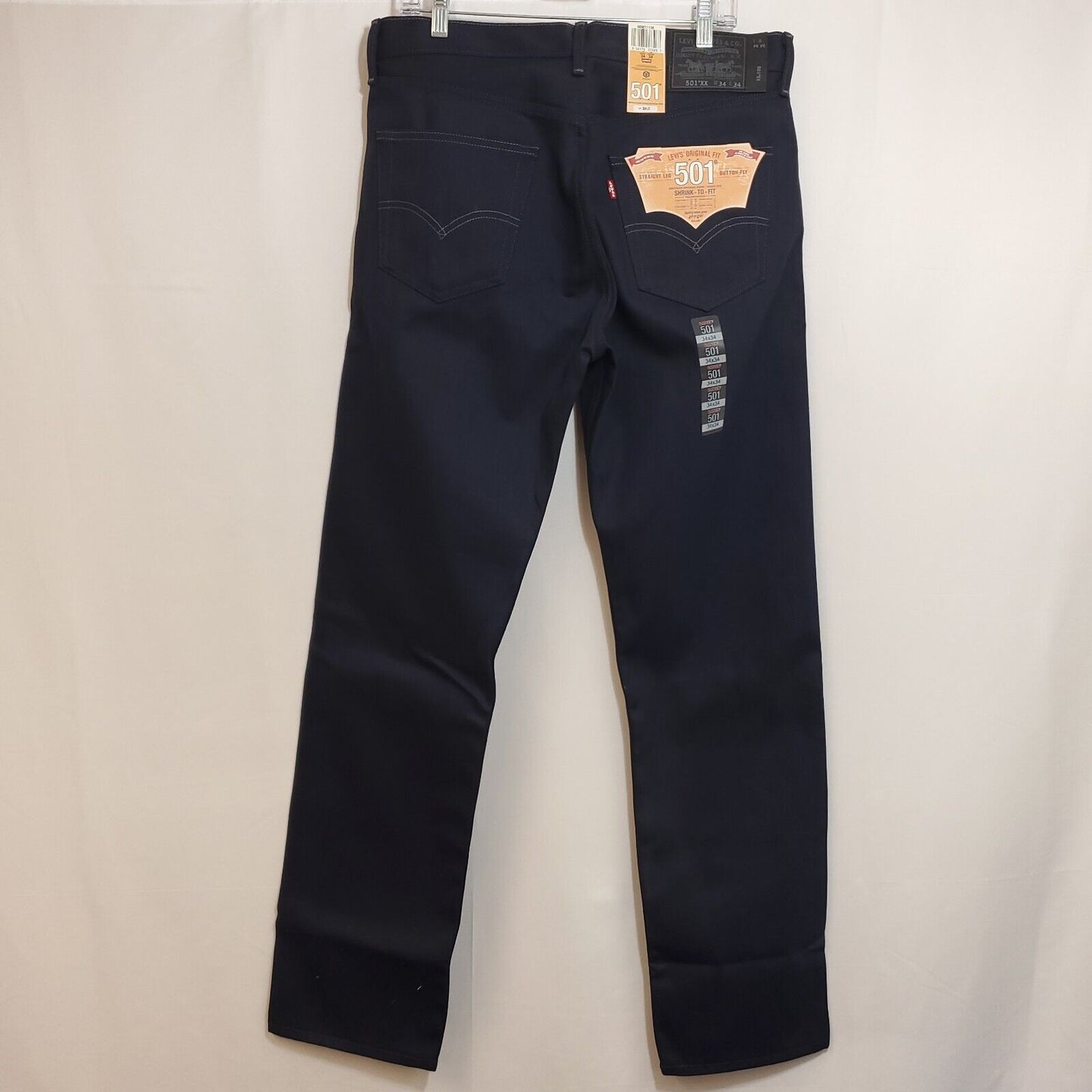 Levi’s Men’s 501 Original Shrink-to-fit Jeans (SOLID BLACK) DOUBLE BLACK up to 46 in size. ⛔️⛔️⛔️⛔️⛔️⛔️⛔️⛔️⛔️⛔️⛔️⛔️⛔️⛔️Size 48 to 50 are 99%cotton and 1% LYCRA original fit with yellow tag on the back of jeans.