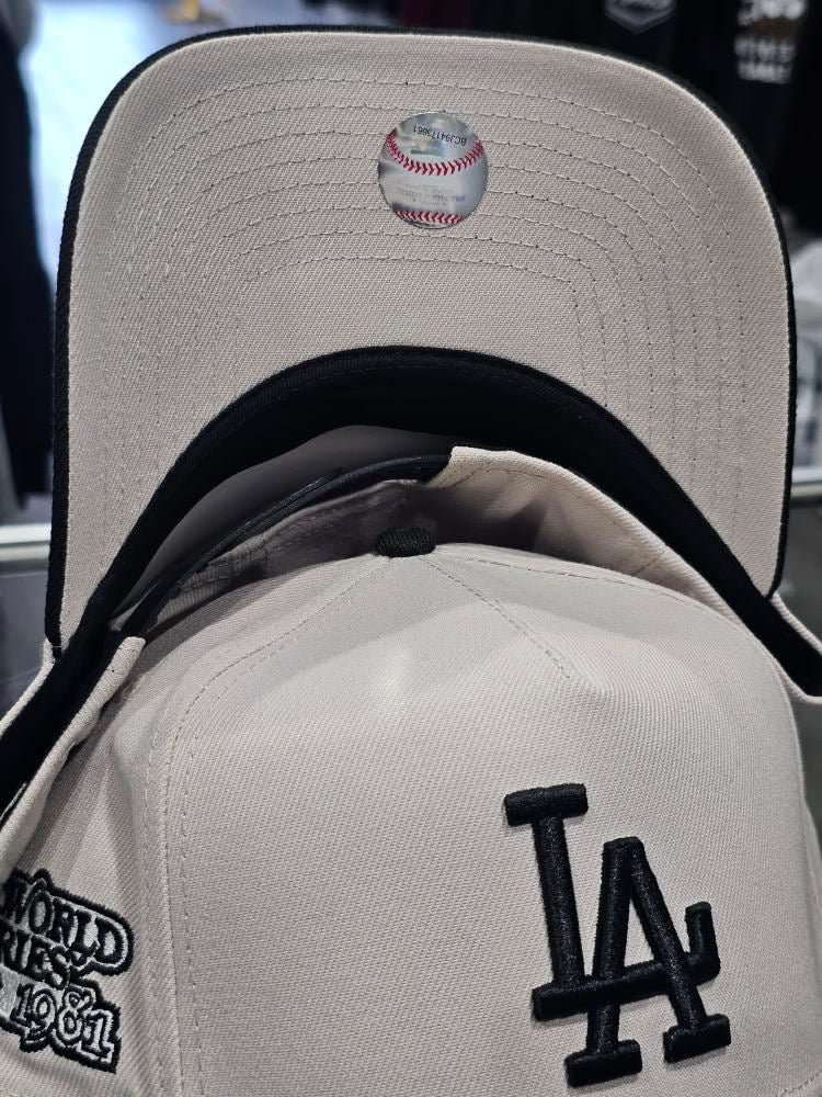 Los Angeles Dodgers Cream & Black 2 Tone 9Forty A-Frame Snapback