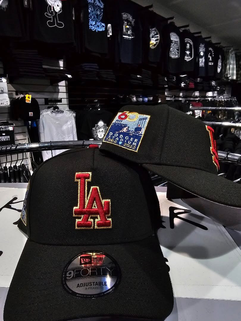 Los Angeles Dodgers Burgundy & Gold 9FORTY A-Frame Snapback 60th Anniversary side patch