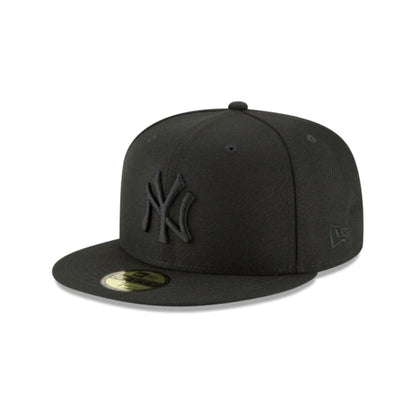 New York Yankees Blackout Basic 59FIFTY Fitted (Final sale)