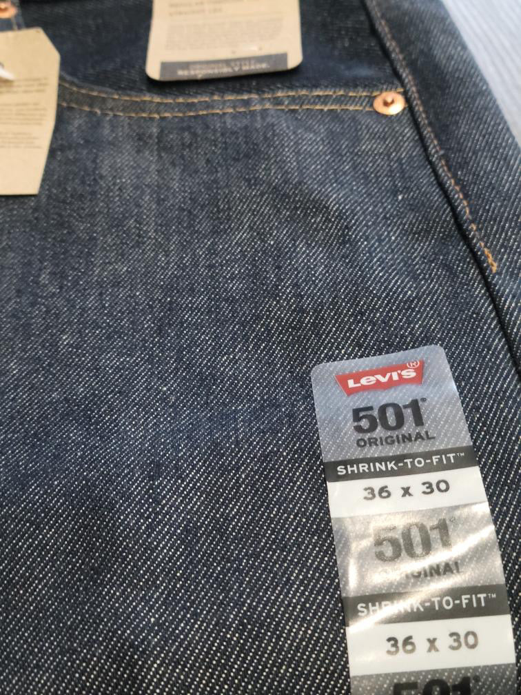 LEVI'S Men's 501® Original Shrink-to-Fit™ Jeans