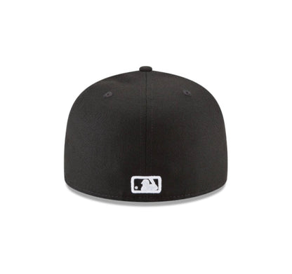 Pittsburgh Pirates Black and White Basic 59FIFTY Fitted (final sale)